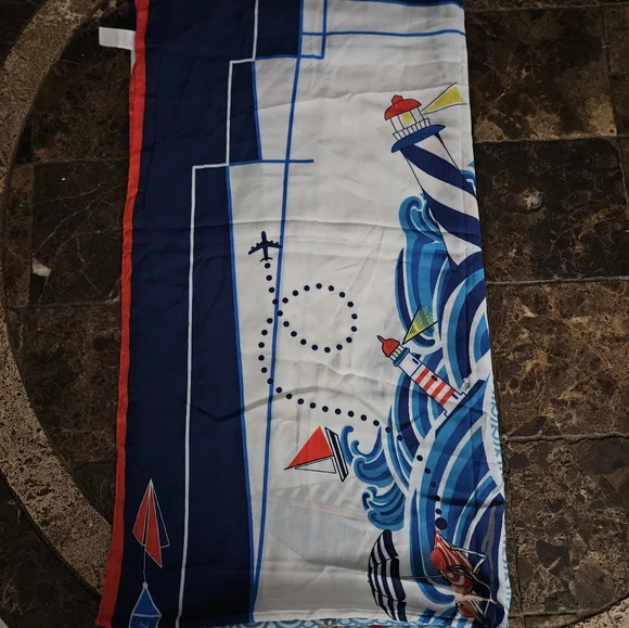 My beacy side Emily in Paris Chou Chou scarf - Picture 7 of 8